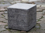 Natuursteen zuil